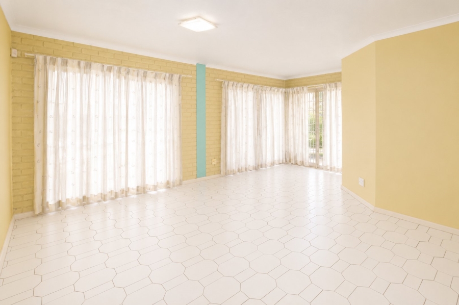 3 Bedroom Property for Sale in Schoemansville North West